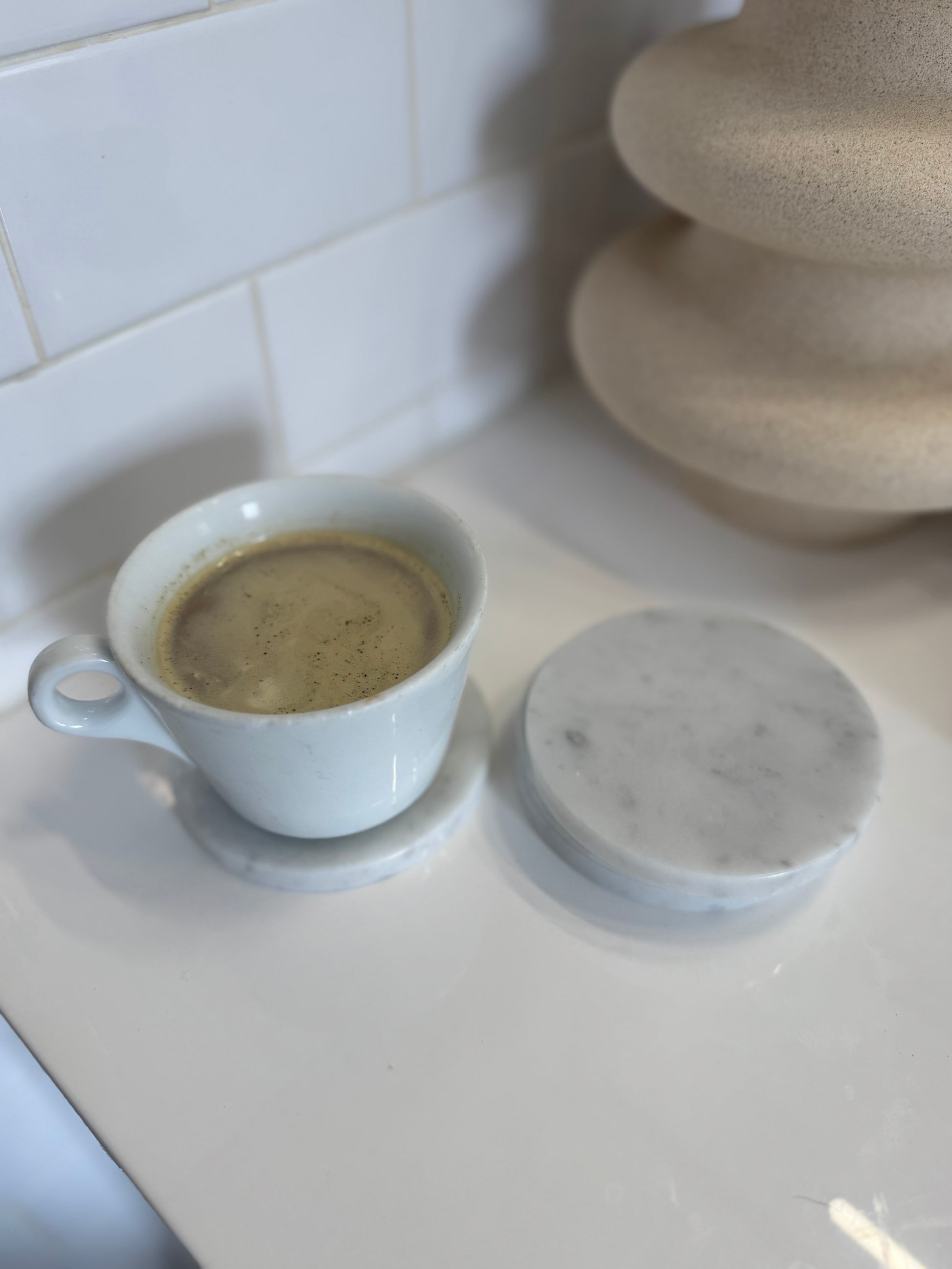 White Italian Carrara Marble Round Coaster (set of 4) - Briggs and Olive