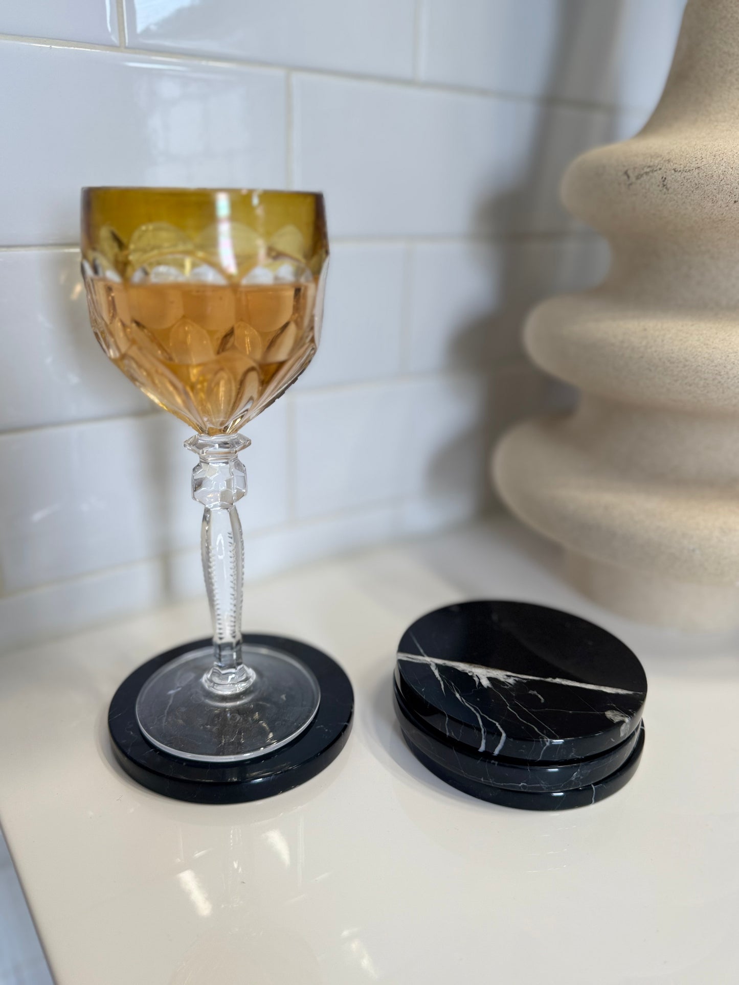 Black Round Marble Coaster (set of 4) - Briggs and Olive